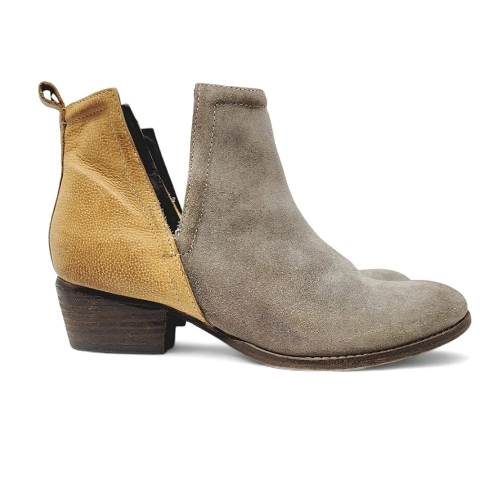 Diba True Stop-By Leather Ankle Boot